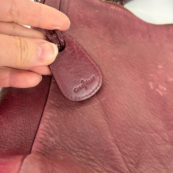 Vintage Cole Haan Avery satchel shoulder bag in oxblood leather. - Picture 13 of 16